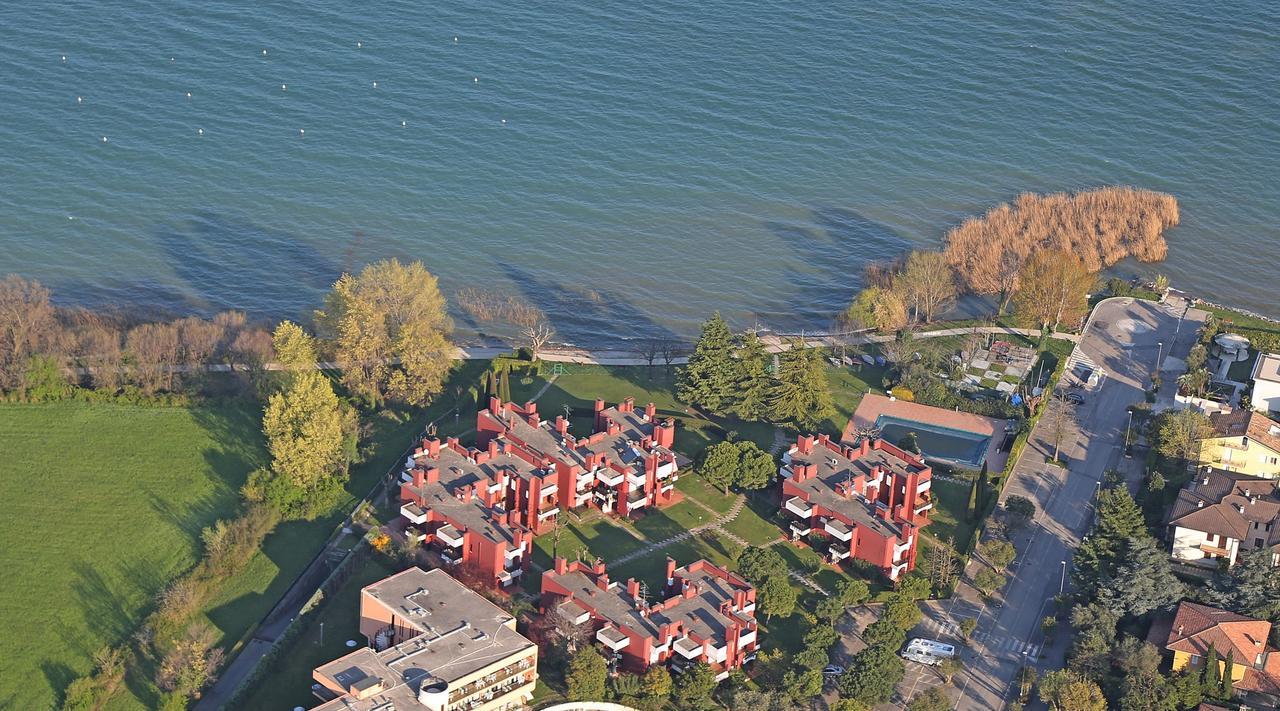Holiday Sirmione Apartments Exterior foto