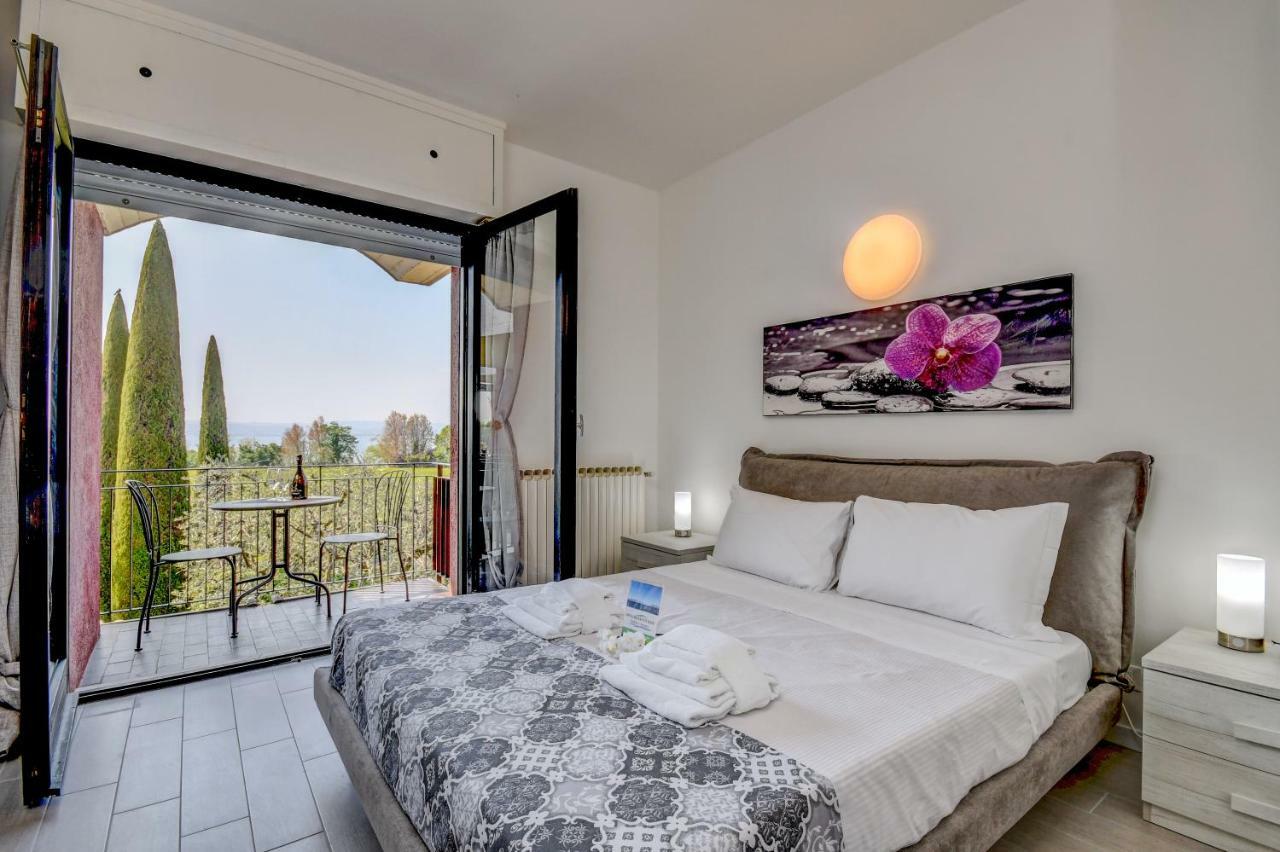 Holiday Sirmione Apartments Exterior foto